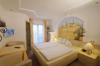 G&auml;stehaus Sonnenschein - Zimmer