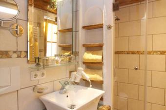 G&auml;stehaus Sonnenschein - Zimmer