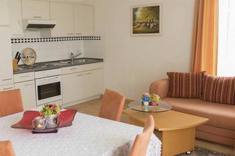 ausZEIT Ihr Sibyllenbad-Gästehaus - Zimmer