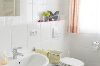 ausZEIT Ihr Sibyllenbad-Gästehaus - Bad