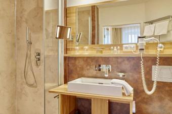 Lodner´s Genießerhotel & Hotel Drei Mohren - Bathroom