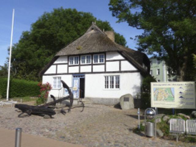 Fewo Appartementhaus Bernstein - Aussenansicht